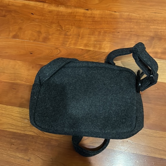 Talula babaton belt bag/Fanny pack - Picture 3 of 4